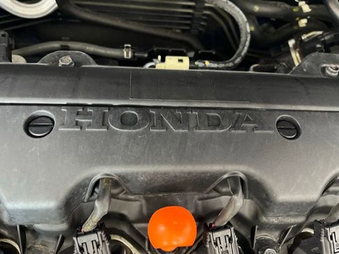 Used 2019 Honda HR-V Sport image 10