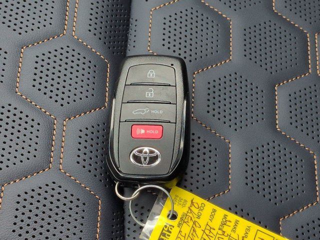 Used 2026 Toyota 4Runner Platinum AWD/4WD image 29