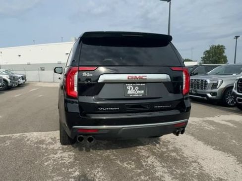 Used 2021 GMC Yukon Denali AWD/4WD image 7