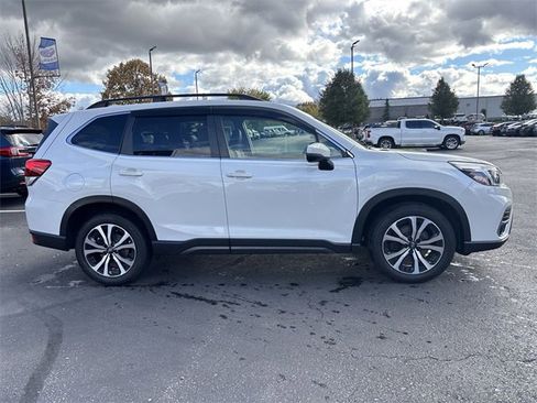 Used 2020 Subaru Forester Limited w/ Popular Package #3 image 12