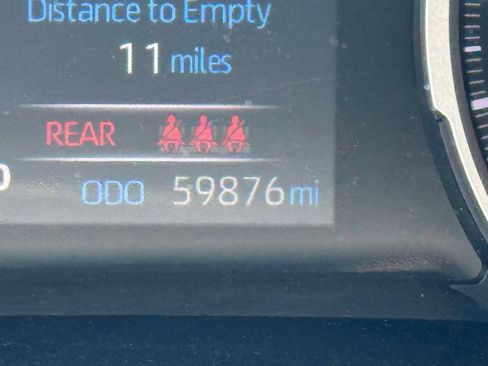 Used 2021 Toyota RAV4 XLE w/ Convenience Package AWD/4WD image 25