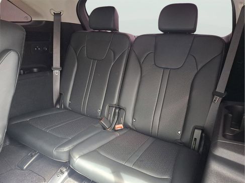 Used 2023 Kia Sorento EX image 31