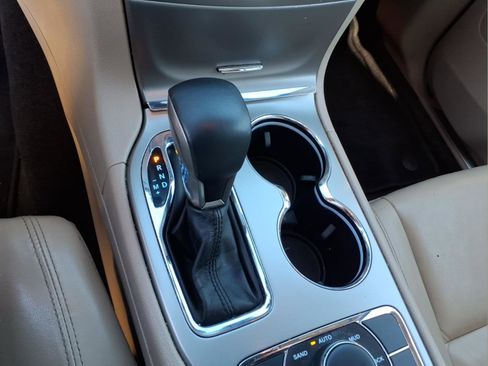 Used 2018 Jeep Grand Cherokee Limited w/ Trailer Tow Group IV image 16