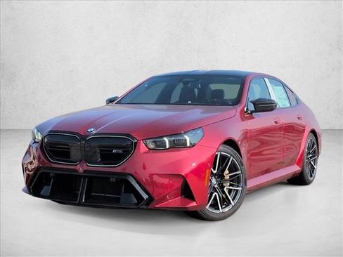 New 2026 BMW M5 image 1