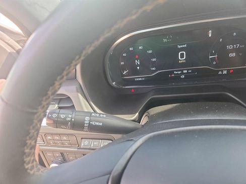 Used 2024 GMC Yukon AT4 w/ Technology Package AWD/4WD image 18