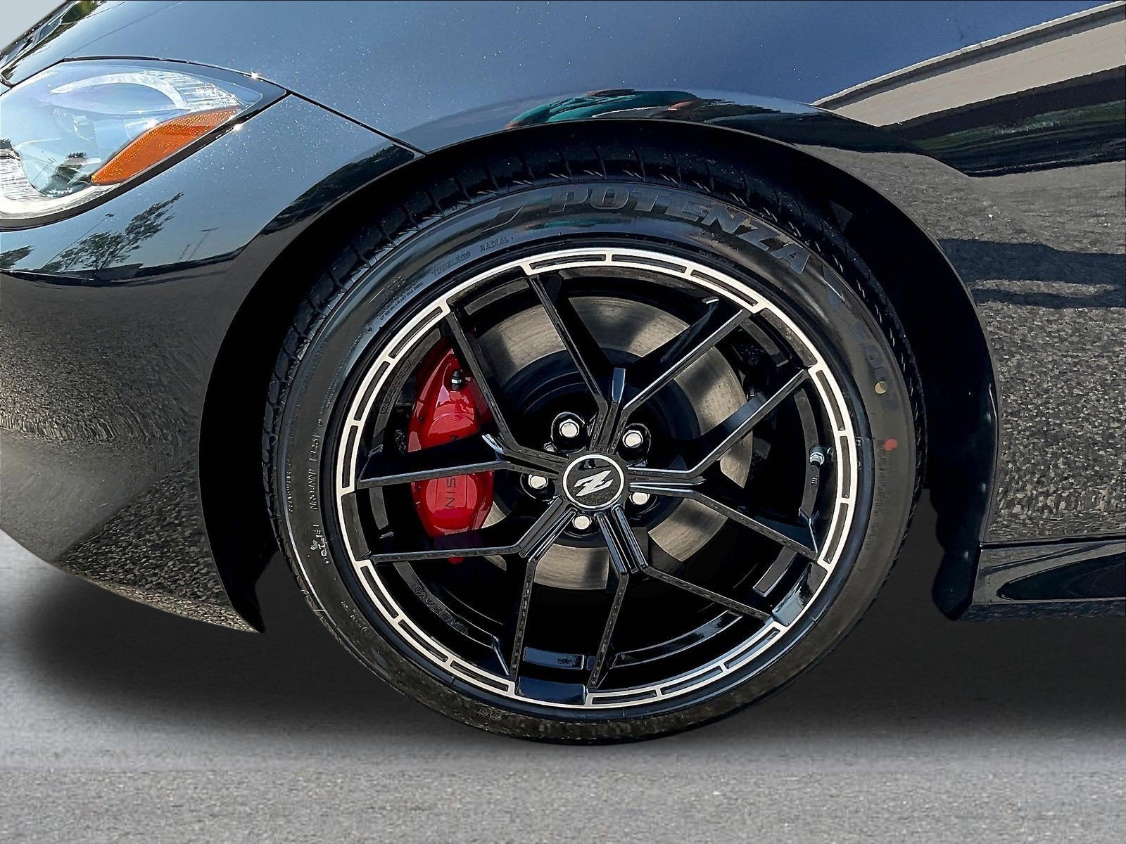 New 2027 Nissan Z Performance RWD image 11