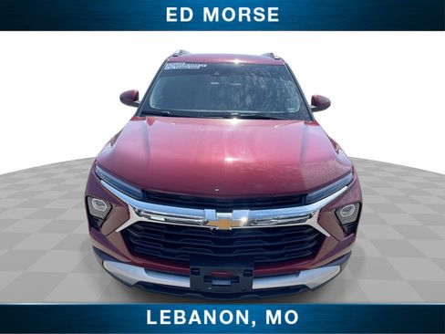 Certified 2024 Chevrolet TrailBlazer LT w/ Convenience Package FWD image 3
