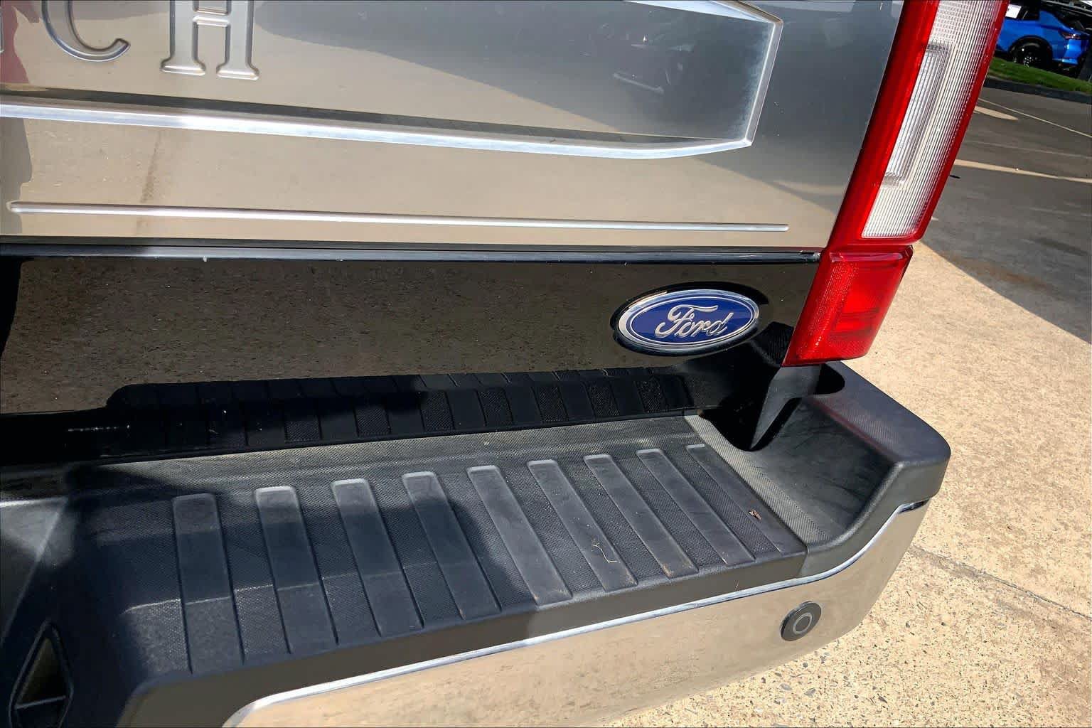 Used 2022 Ford F250 King Ranch w/ King Ranch Ultimate Package AWD/4WD image 29