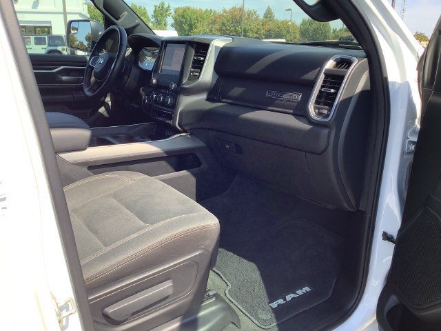 Used 2023 RAM 1500 Big Horn AWD/4WD image 38