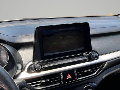Used 2021 Kia Forte Sedan FWD image 19