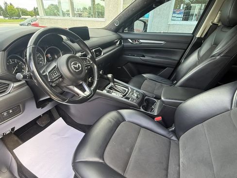 Used 2018 MAZDA CX-5 Touring w/ Preferred Equipment Package AWD/4WD image 9