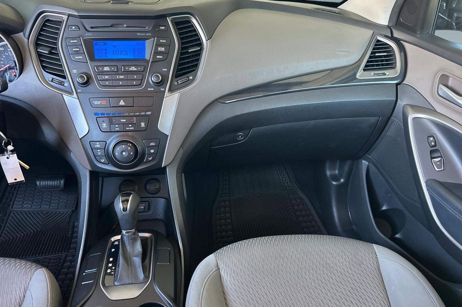 Used 2014 Hyundai Santa Fe Sport AWD/4WD image 29