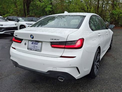 Used 2021 BMW 330i xDrive Sedan w/ M Sport Package AWD/4WD image 10