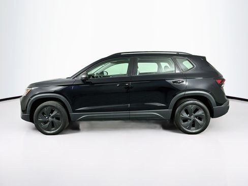Used 2025 Volkswagen Taos S FWD image 4