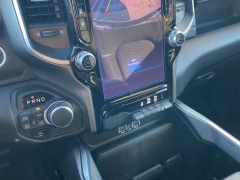 Used 2025 RAM 1500 Big Horn image 24