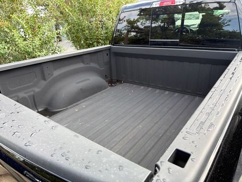 Used 2020 RAM 1500 Big Horn AWD/4WD image 7