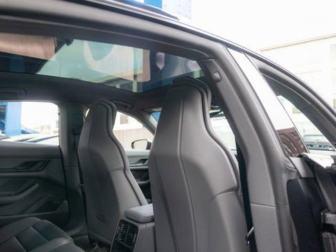 New 2025 Porsche Taycan image 41