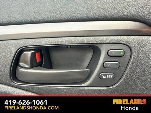 Used 2023 Honda Passport EX-L image 25