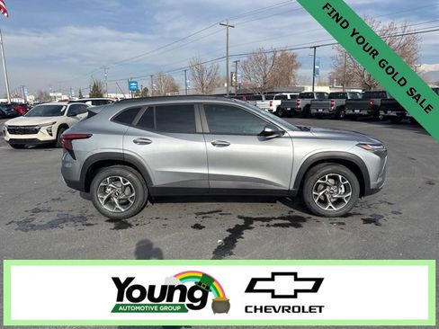 New 2026 Chevrolet Trax LT w/ Driver Confidence Package image 8