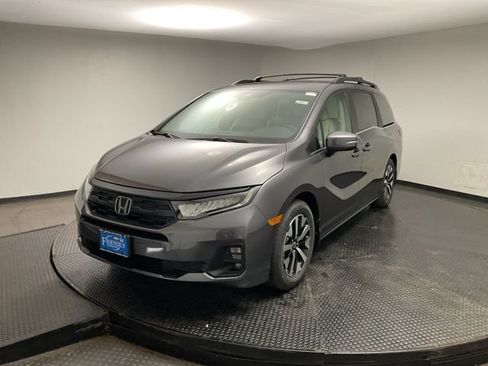 New 2026 Honda Odyssey EX-L image 3