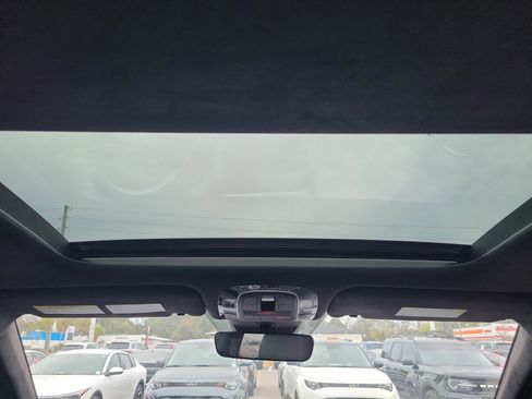 Used 2023 Hyundai Santa Fe Calligraphy image 19