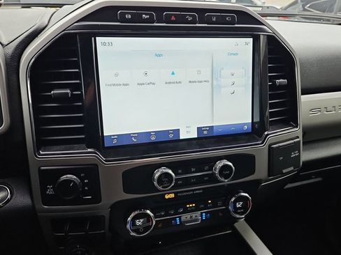 Used 2022 Ford F350 Lariat w/ Black Appearance Package image 14