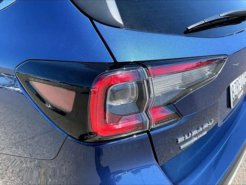 Used 2022 Subaru Outback Limited AWD/4WD image 28