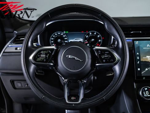 Used 2021 Jaguar F-PACE SVR AWD/4WD image 31