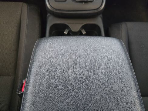 Used 2023 Honda CR-V EX image 12