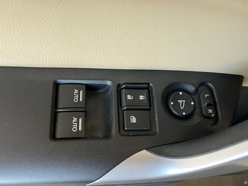 Used 2015 Honda Accord EX-L image 34