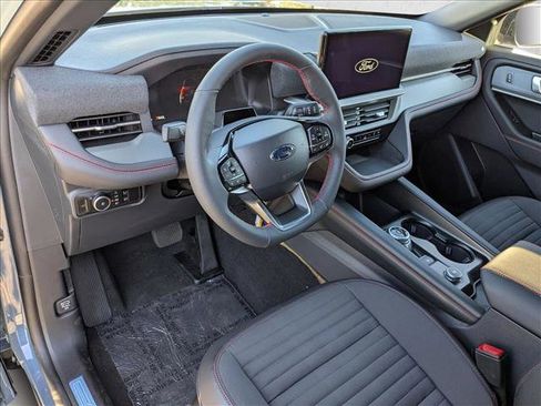 New 2026 Ford Explorer ST-Line w/ ST-Line Street Pack image 3