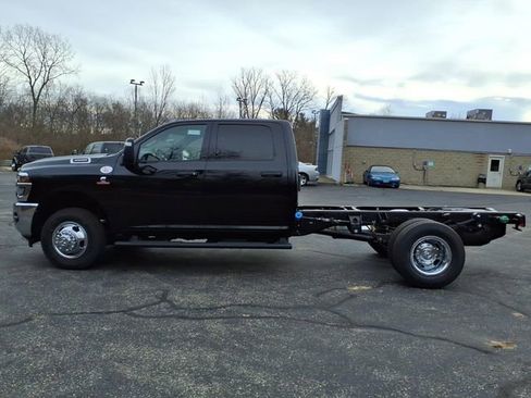 New 2026 RAM 3500 Tradesman w/ Chrome Appearance Group A image 4