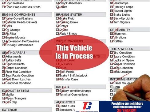 Used 2025 Buick Enclave Preferred image 3