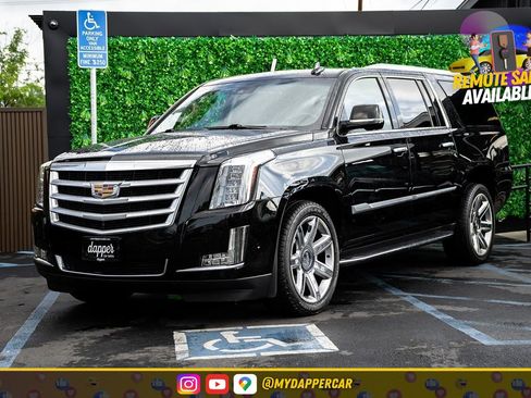 Used 2019 Cadillac Escalade ESV Luxury image 1