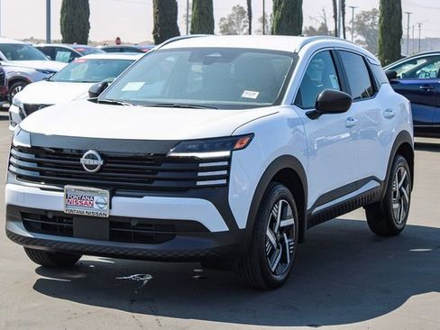 New 2026 Nissan Kicks SV image 4