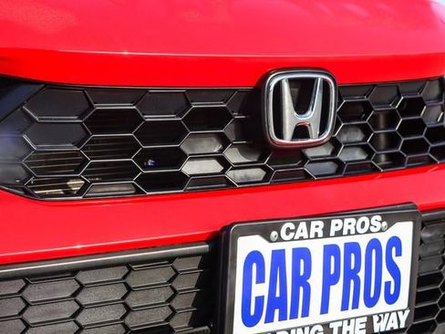 Used 2025 Honda Civic Sport image 13