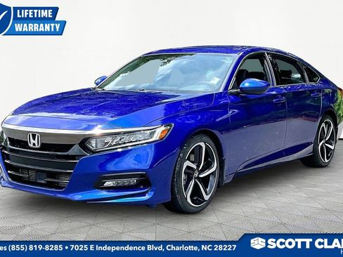 Used 2020 Honda Accord Sport image 3