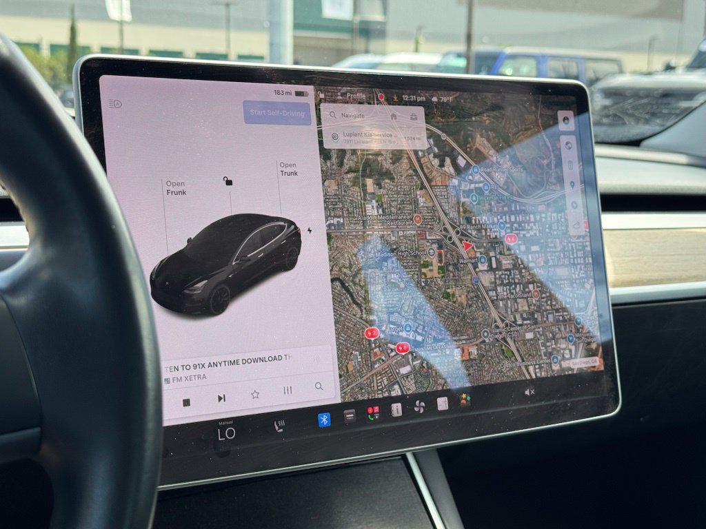 Used 2018 Tesla Model 3 Performance AWD/4WD image 14