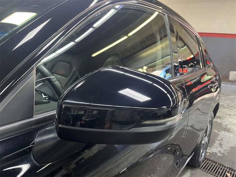 Used 2024 Honda HR-V EX-L image 11