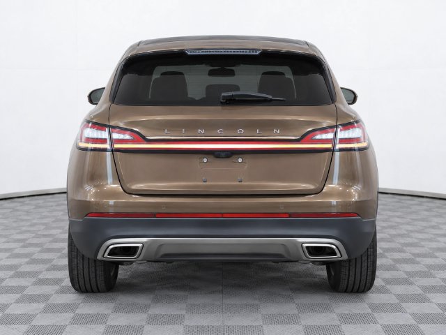 Certified 2022 Lincoln Nautilus Reserve AWD/4WD image 6
