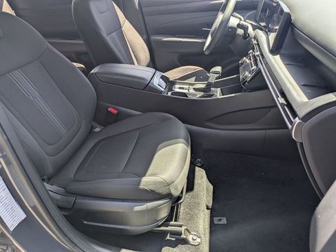 Used 2025 Hyundai Tucson SEL FWD image 28