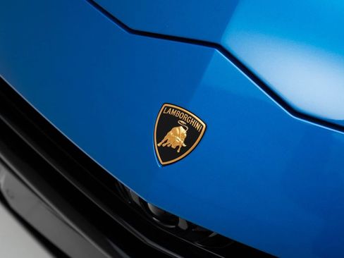 Used 2023 Lamborghini Urus S image 65