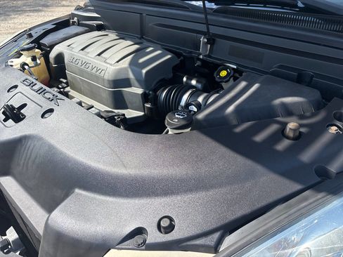 Used 2008 Buick Enclave CXL w/ Entertainment Package #3 image 46