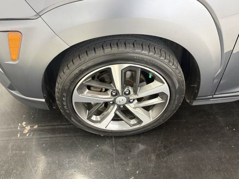 Used 2021 Hyundai Kona Limited image 15