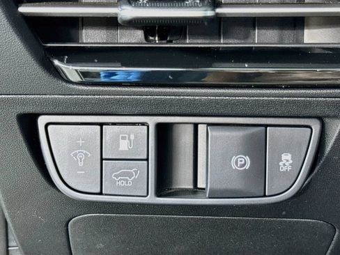 Used 2022 Kia EV6 Wind w/ Wind Technology Package AWD/4WD image 17