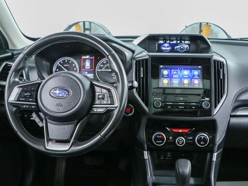 Used 2023 Subaru Forester Premium AWD/4WD image 17