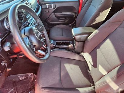 Used 2023 Jeep Gladiator Sport