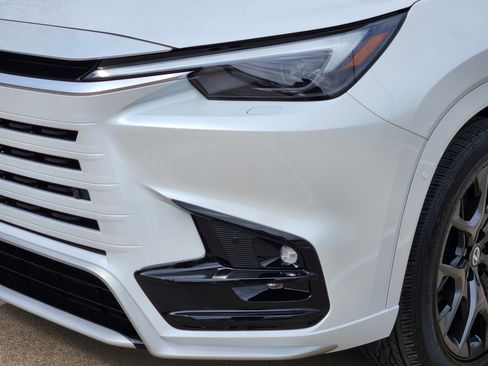 New 2026 Lexus TX 500h 500h F SPORT Performance Luxur image 5