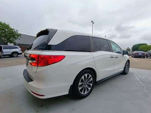 Used 2021 Honda Odyssey EX-L image 8