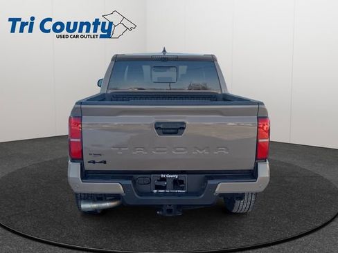 Certified 2026 Toyota Tacoma TRD Sport w/ TRD Sport Premium Package image 7